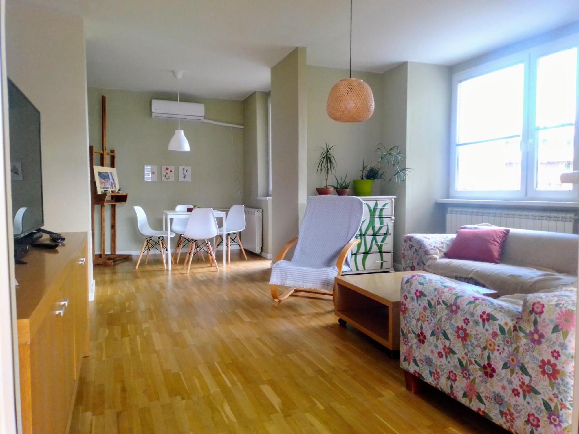 סקופיה Sunny Center Apartment מראה חיצוני תמונה